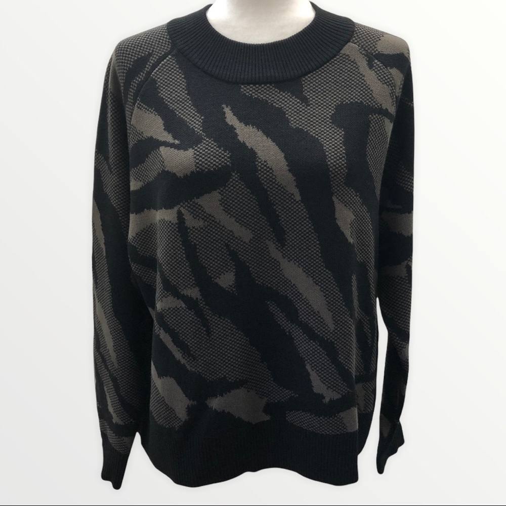 Athleta Jacquard Crew Sweater M